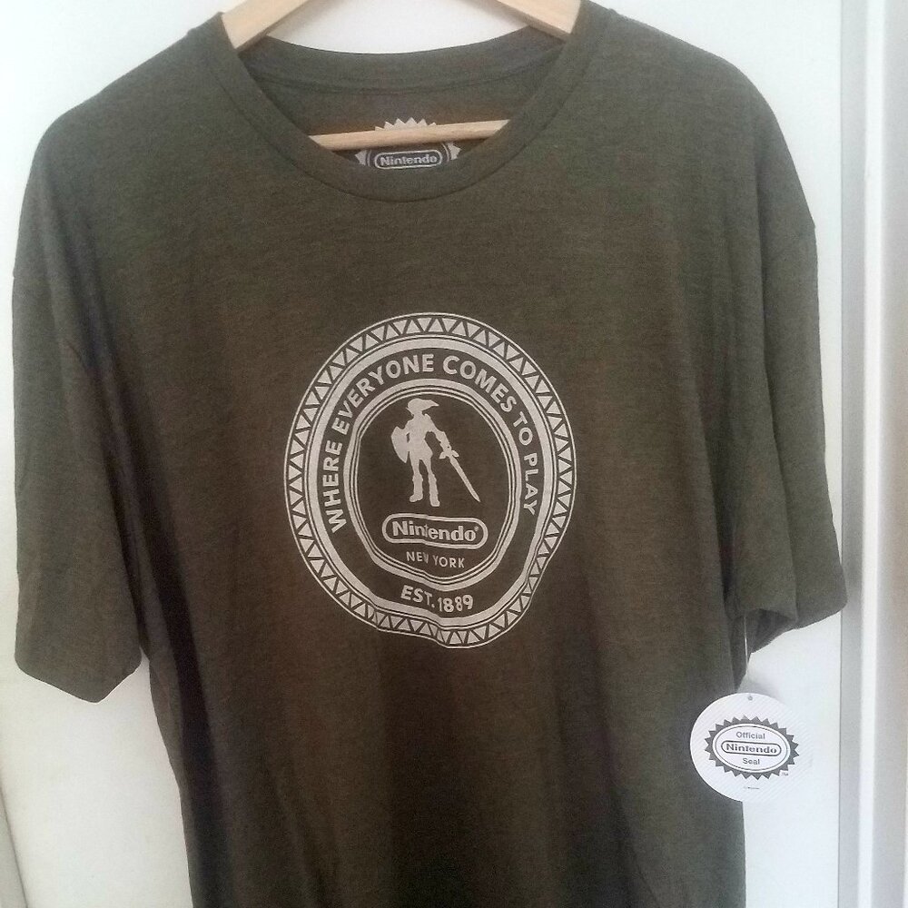 Nintendo Legend of Zelda graphic Olive Green Tee Men's Size XL